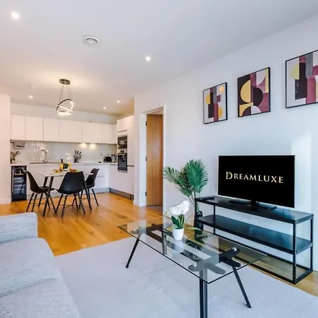 Apartman Windmill Suite- Modern 2 Bed 2 Bath With Concierge Perfect For Leisure, Business And Contractor By Dreamluxe