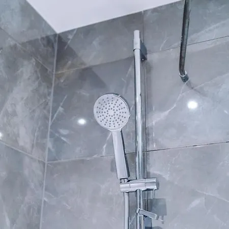 Apartman Windmill Suite- Modern 2 Bed 2 Bath With Concierge Perfect For Leisure, Business And Contractor By Dreamluxe Birmingham